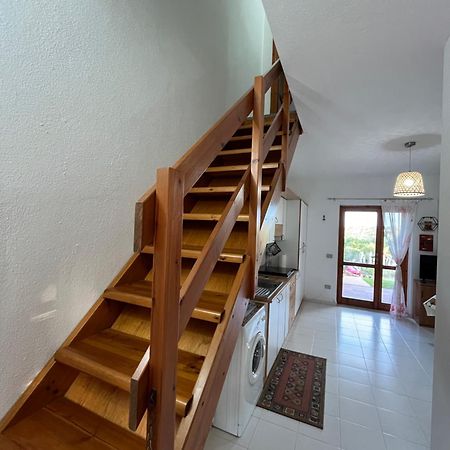 Casa Sviluppata Su Due Piani Con Doppia Veranda E Parcheggio Privato Сан-Теодоро Екстер'єр фото
