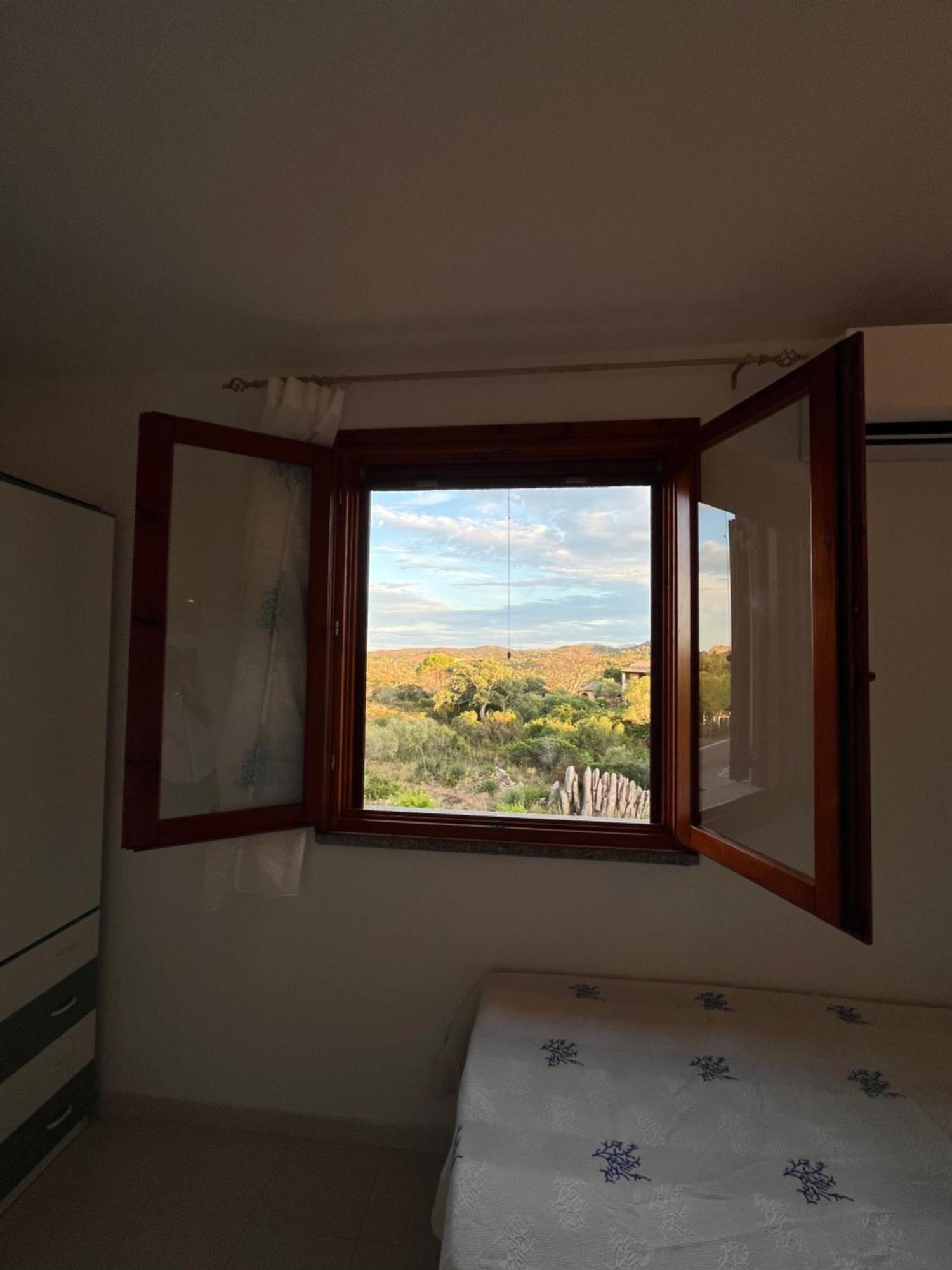 Casa Sviluppata Su Due Piani Con Doppia Veranda E Parcheggio Privato Сан-Теодоро Екстер'єр фото