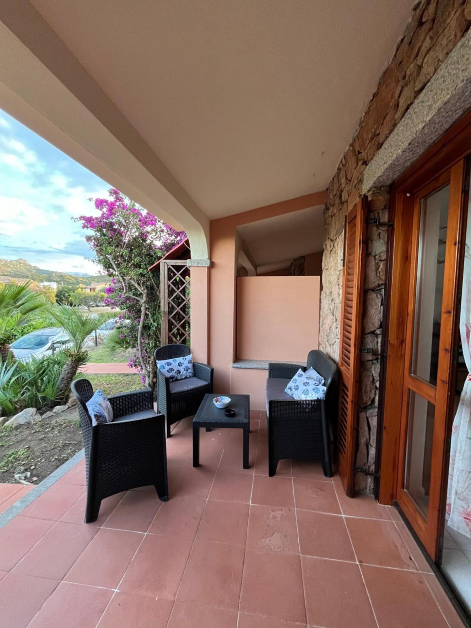 Casa Sviluppata Su Due Piani Con Doppia Veranda E Parcheggio Privato Сан-Теодоро Екстер'єр фото