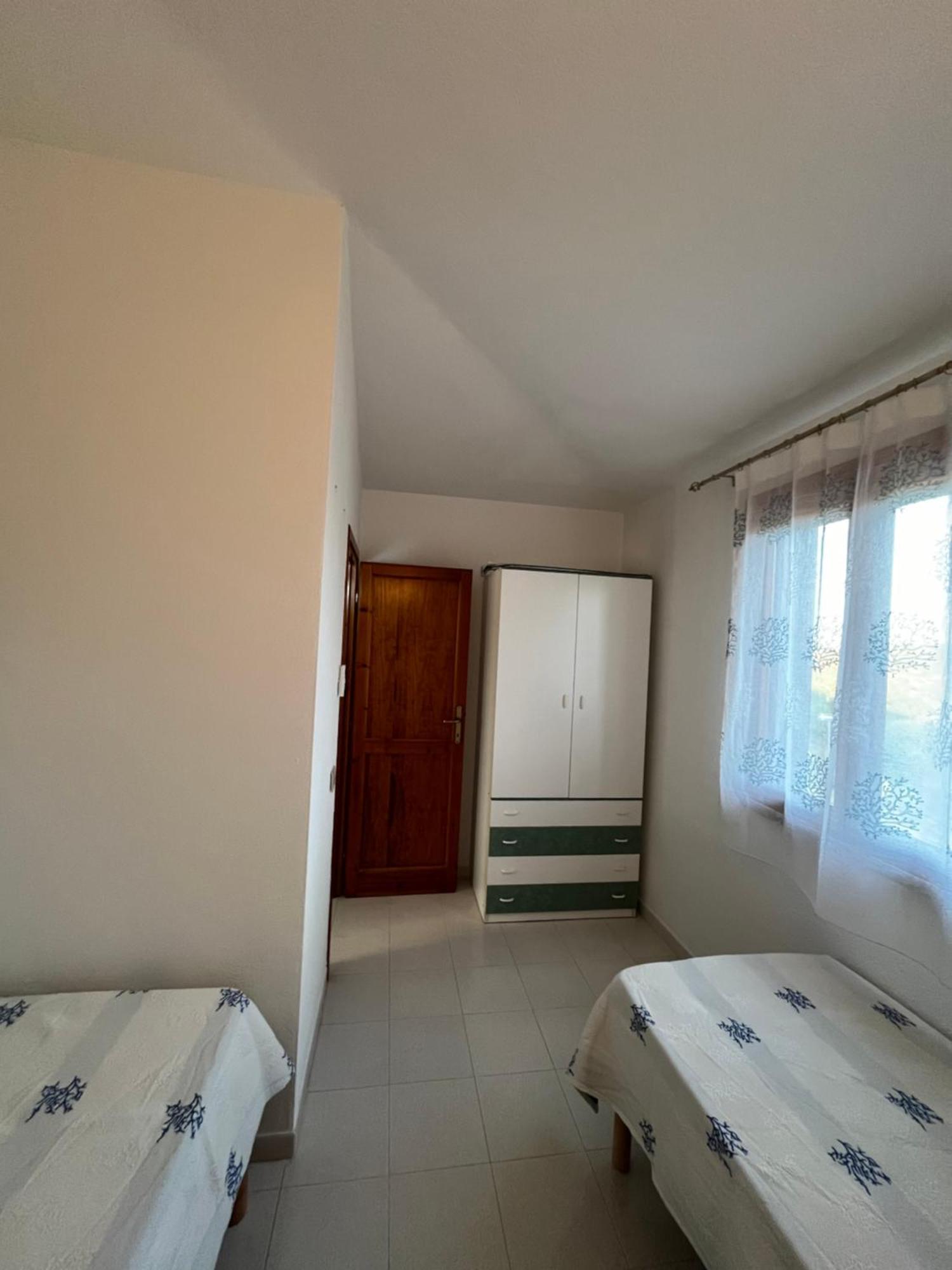 Casa Sviluppata Su Due Piani Con Doppia Veranda E Parcheggio Privato Сан-Теодоро Екстер'єр фото